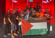 المنتخب الفلسطيني يحصد الميدالية الذهبية في بطولة العالم لمصارعة الذراعين