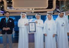 "كهرباء ومياه دبي" تدخل موسوعة غينيس في إنتاج الطاقة وتحلية المياه