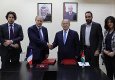 جان من توقيع وزير الاقتصاد على تجديد المنحة الفرنسية لدعم القطاع الخاص