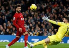 محمد صلاح لاعب نادي ليفربول يسجل هدفا في أحد مباريات الدوري الانجليزي موسم 2022-2023