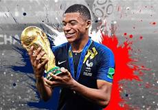 اللاعب الفرنسي كيليان مبابي مع كأس العالم