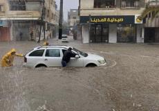 بلدية غزة تعقب على غرق الشوارع جراء المنخفض الجوي