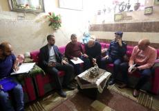 صور للقاءات سلطة الأراضي في غزة مع أصحاب المنازل في منطقة عنق الزجاجة