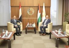 لقاء محافظ سلطة النقد بالسفير المصري لدى فلسطين
