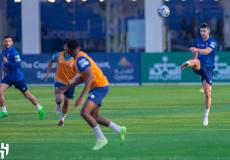 تدريبات نادي الهلال استعدادا لمباراة الاتفاق في كأس الملك بالسعودية