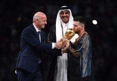 لحظة تتويج ميسي بكأس العالم 2022