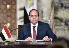 الرئيس المصري - إيرادات قناة السويس تراجعت