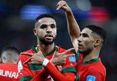 لاعبو منتخب المغرب يحتفلون بالفوز على البرتغال في كأٍ العالم 2022