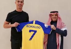 كريستيانو رونالدو يوقع مع نادي النصر السعودي