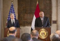 مؤتمر صحفي لوزير الخارجية المصري ونظيره الأمريكي في القاهرة
