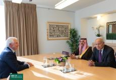 جانب من الاجتماع الثلاثي في بروكسل
