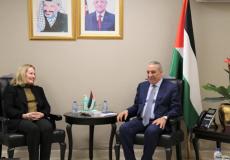 لقاء "الشيخ" مع القنصل البريطاني العام في القدس