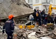 زلزال تركيا المدمر