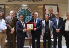 اجتماع جمعية رجال الأعمال بغزة مع وزير الزراعة