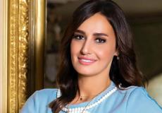 الفنانة حلا شيحة