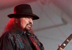 الفنان الراحل غاري روسينغتون