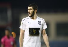 الكابتن السوري عامر حموية