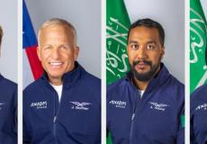 طاقم الرحلة وبضمنهم برناوي والقرني