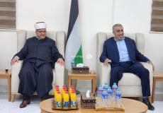 وزير الأوقاف حاتم البكري مع وكيل الوزارة محمود النيرب