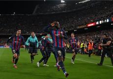 لاعبو فريق برشلونة