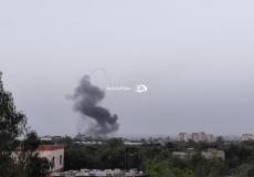 الاحتلال الإسرائيلي يقصف أهدافًا في قطاع غزة