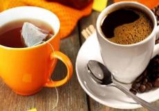 هل الشاي والقهوة يزيدان العطش في شهر رمضان؟