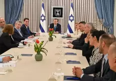 استئناف محادثات خطة التغييرات القضائية