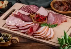 اللحوم المصطنعة