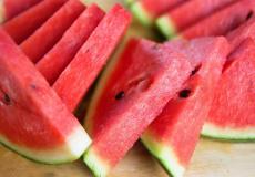 فاكهة البطيخ