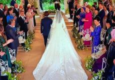 كم سعر فستان رجوة آل سيف في حفل زفاف أمير الأردن-فستان زفاف الأميرة رجوة