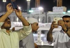 حكم التصوير أثناء مناسك الحج والتحدث في الهاتف أثناء الطواف