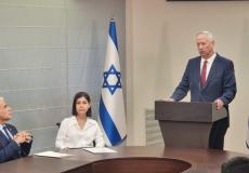 لابيد وغانتس ونائبة في المعارضة الإسرائيلية يعقدون مؤتمرًا صحفيا