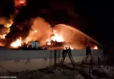 اندلاع حريق ضخم في مصنع للزيوت والمواد البترولية بالأردن
