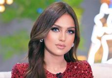 ياسمين عز تكشف عن سبب توقف برنامجها