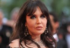 فرنسا تبشرع بمحاكمة إيزابيل أدجاني بتهم التهرب الضريبي وغسل الأموال