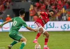 الأهلي المصري يقترب من اللقب والزمالك يهزم منافسه