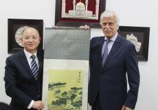 عورتاني وسفير الصين يناقشان تنفيذ تعليم اللغة الصينية في مدارس فلسطين
