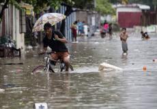 فيضانات تجبر المئات إلى ترك منازلهم في الفلبين