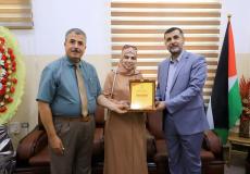 معلمتان من غزة تفوزان بجائزة مؤسسة التعاون للمعلم المتميز 2022