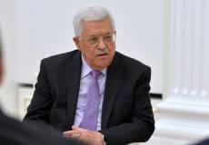 الرئيس عباس يبحث مع نائبة بايدن تطورات الحرب على غزة