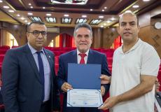 فوز أكاديمي من الكلية الجامعية للعلوم التطبيقية بجائزة البنك الإسلامي الفلسطيني للبحث العلمي – الدورة الثامنة