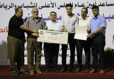"هنية" يقدم المرحلة الأولى من المنحة المالية للأندية 