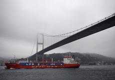 تركيا تغلق مضيق الدردنيل أمام حركة الملاحة البحرية بسبب حرائق الغابات