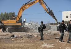 قوات الاحتلال تهدم منشأة في بيتا جنوب نابلس