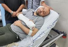 الصحفي أشرف أبو عمرة يصل تركيا للعلاج