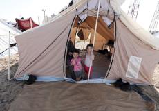 الأونروا تقيم مخيما لإيواء النازحين جنوب قطاع غزة