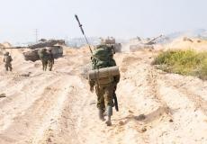 مسؤولون عسكريون إسرائيليون يكشف هدف شق طريق وسط قطاع غزة