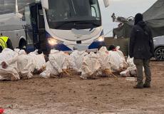 قناة أمريكية توثق سوء معاملة إسرائيل لمعتقلي غزة