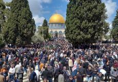 120 ألفا يؤدون صلاة الجمعة الثانية من رمضان في المسجد الأقصى