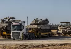 غزة - الجيش الإسرائيلي يوسع توغله في رفح وجباليا